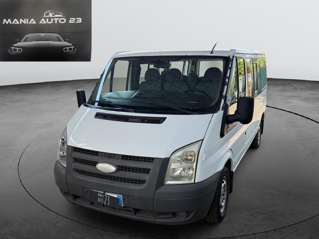 Ford Transit 300 M 2.2 TDCI 116 CV 9 POSTI*GANCIO TRAINO*