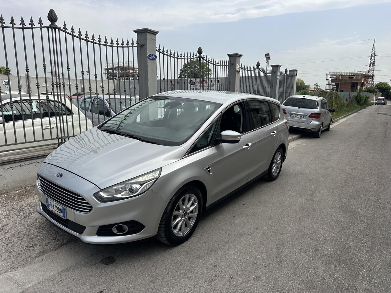 Ford S-Max 2.0 TDCi 150CV 7 posti Titanium