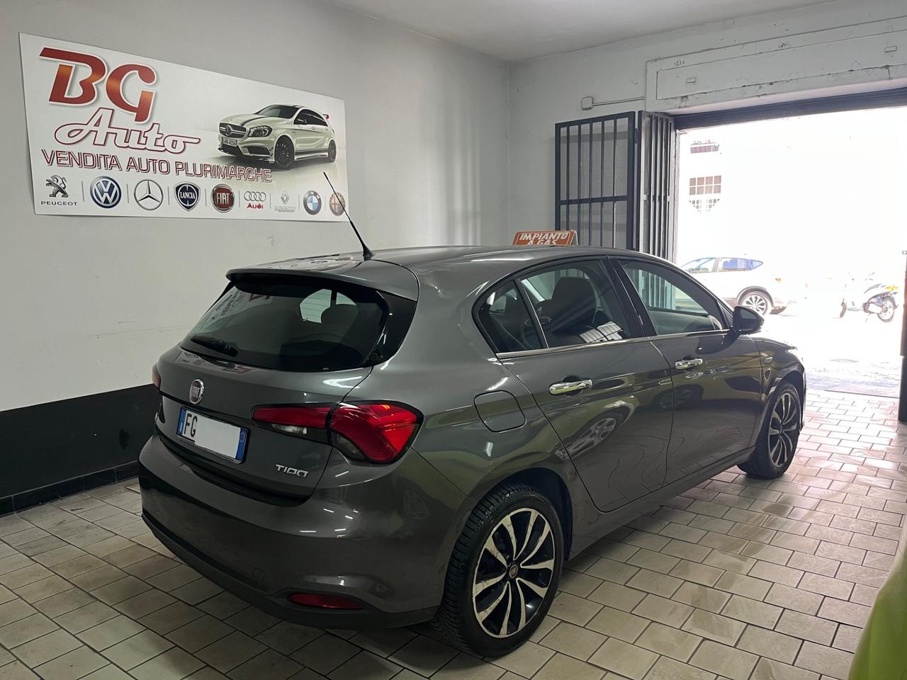 Fiat Tipo 1.4 T-Jet 120CV GPL 5 porte Lounge 2017