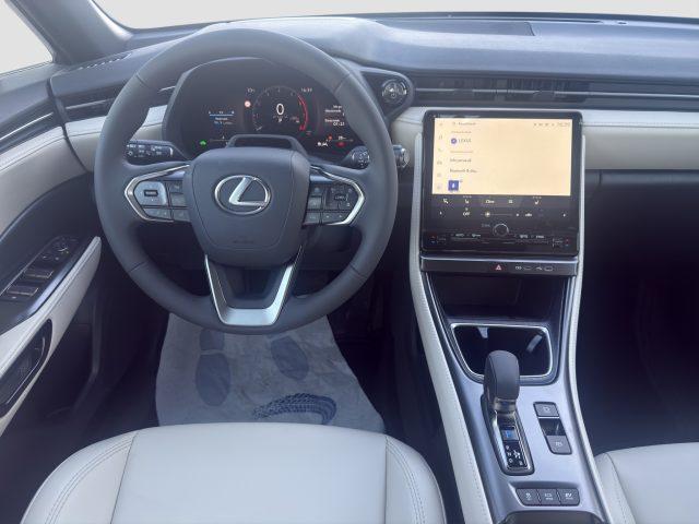 LEXUS LBX LBX Hybrid Elegant