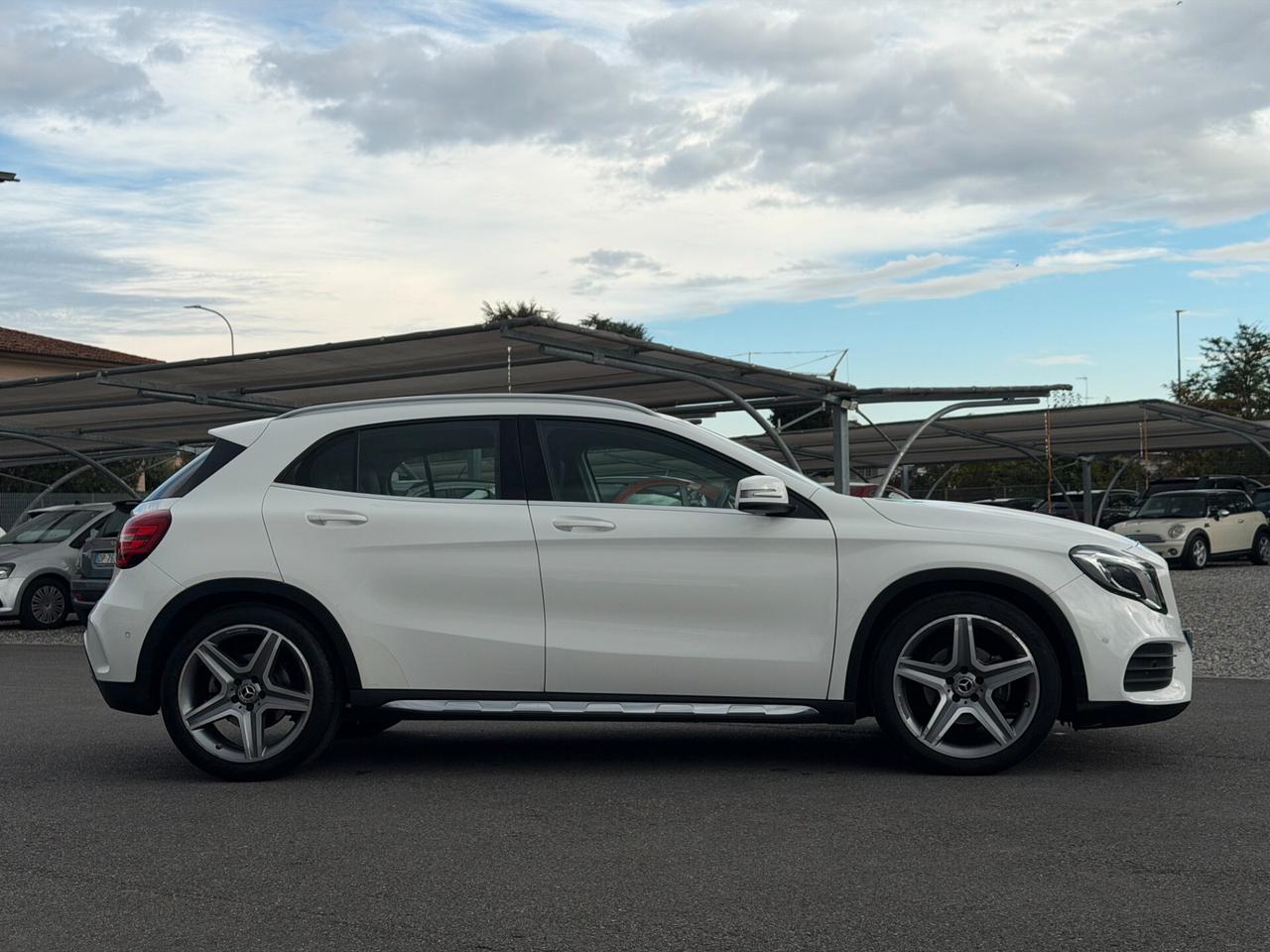 Mercedes-benz GLA 200 d Automatic 4Matic Premium