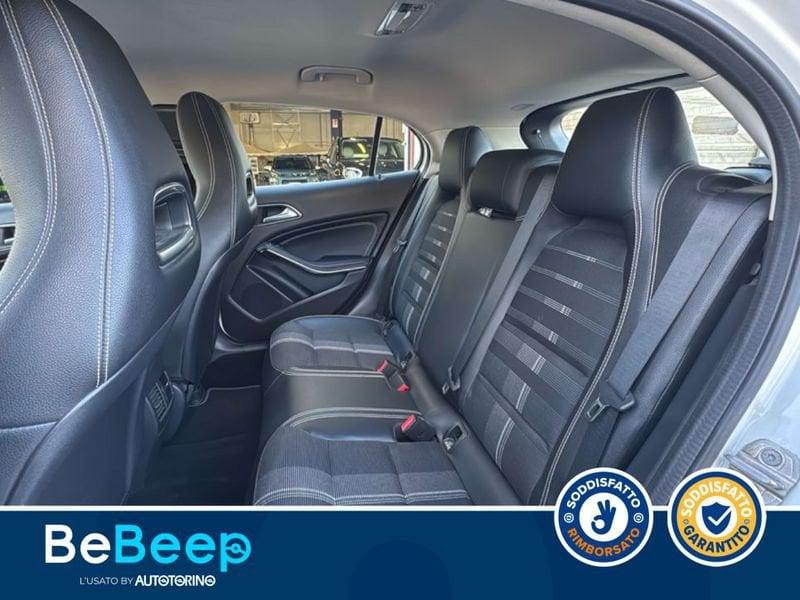 Mercedes-Benz GLA 200 SPORT AUTO