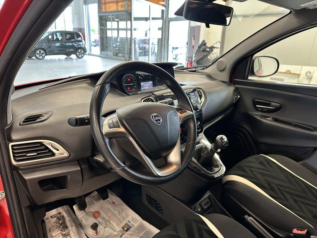 Lancia Ypsilon 5 Porte 1.2 Ecochic Gold