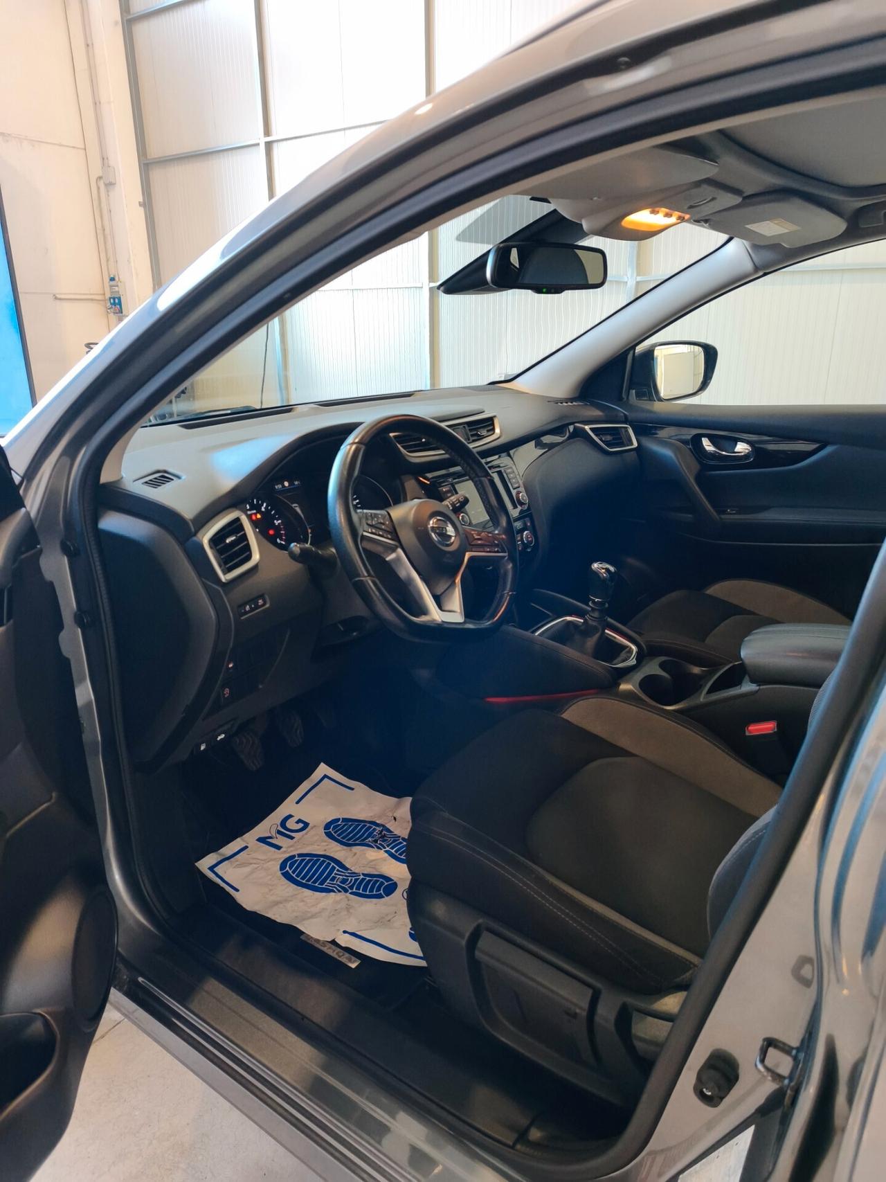 Nissan Qashqai 1.5 dci n-connecta 115cv