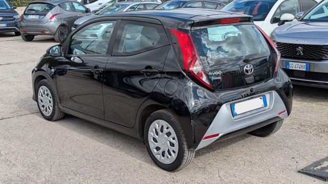 TOYOTA Aygo Connect 1.0cc 72cv TELECAMERA POST. BLUETOOTH