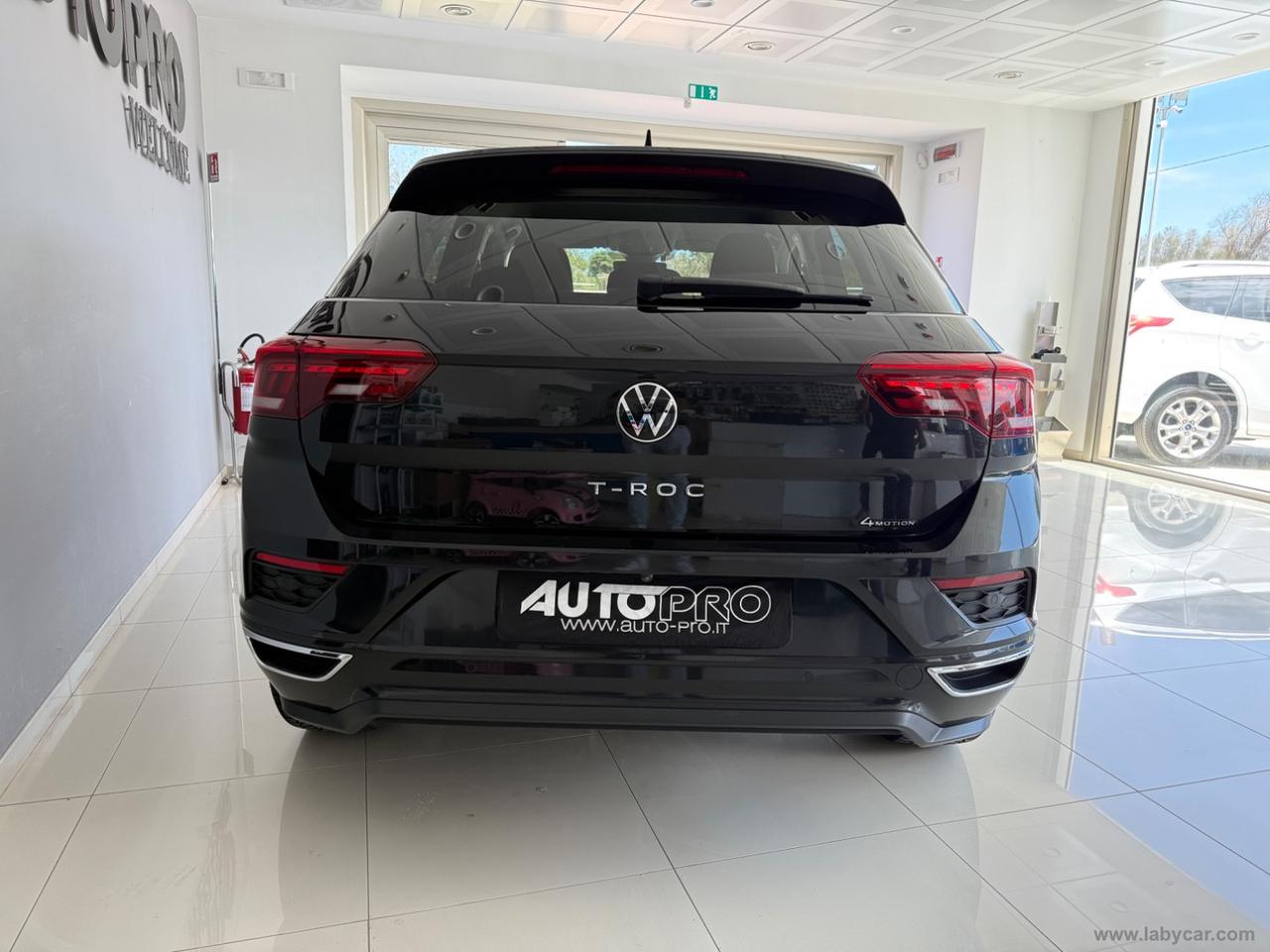VOLKSWAGEN T-Roc 2.0 TDI 150 DSG 4MOTION Adv. BMT R-LINE