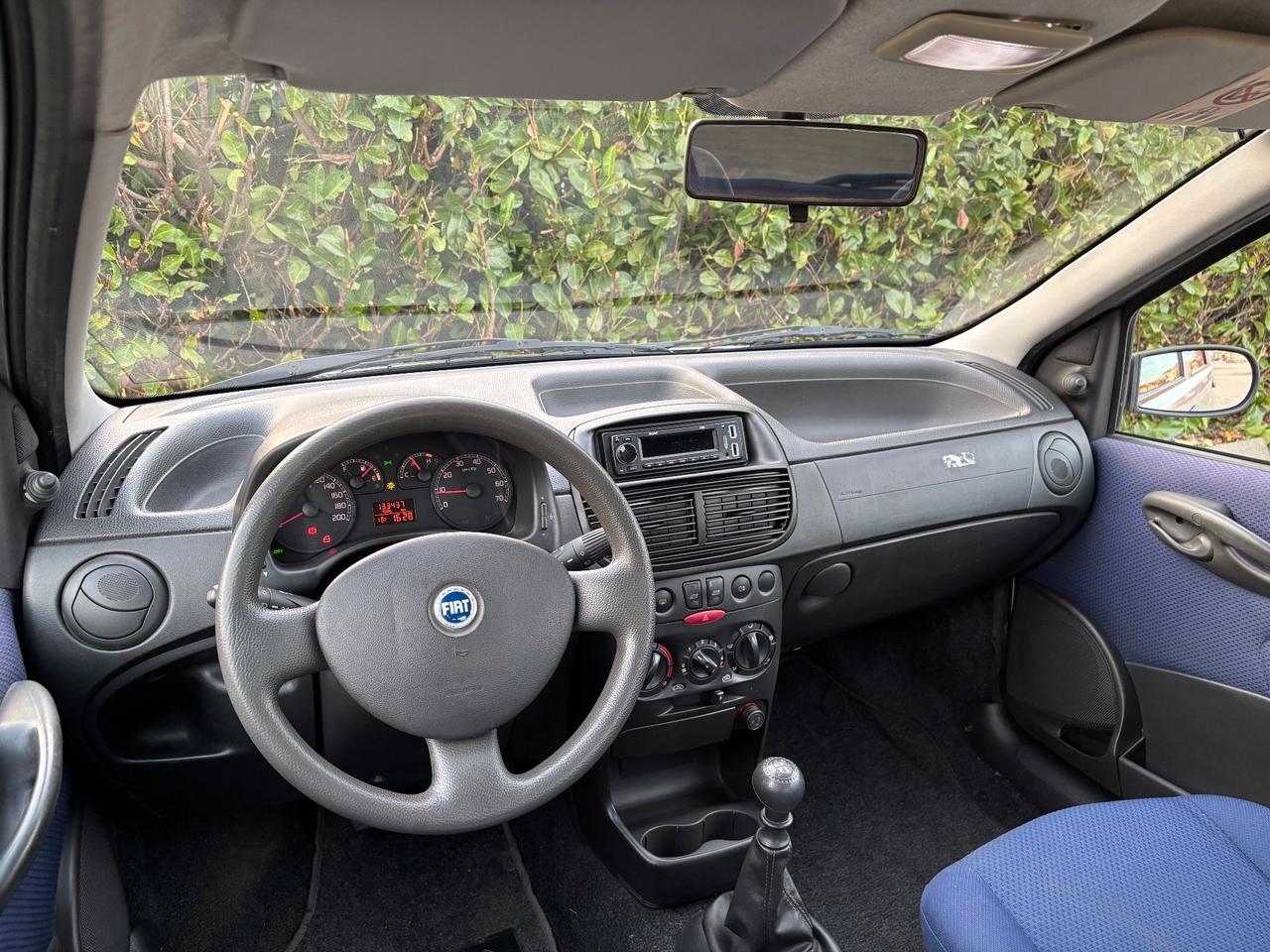 Fiat Punto 1.2i Neopatentati