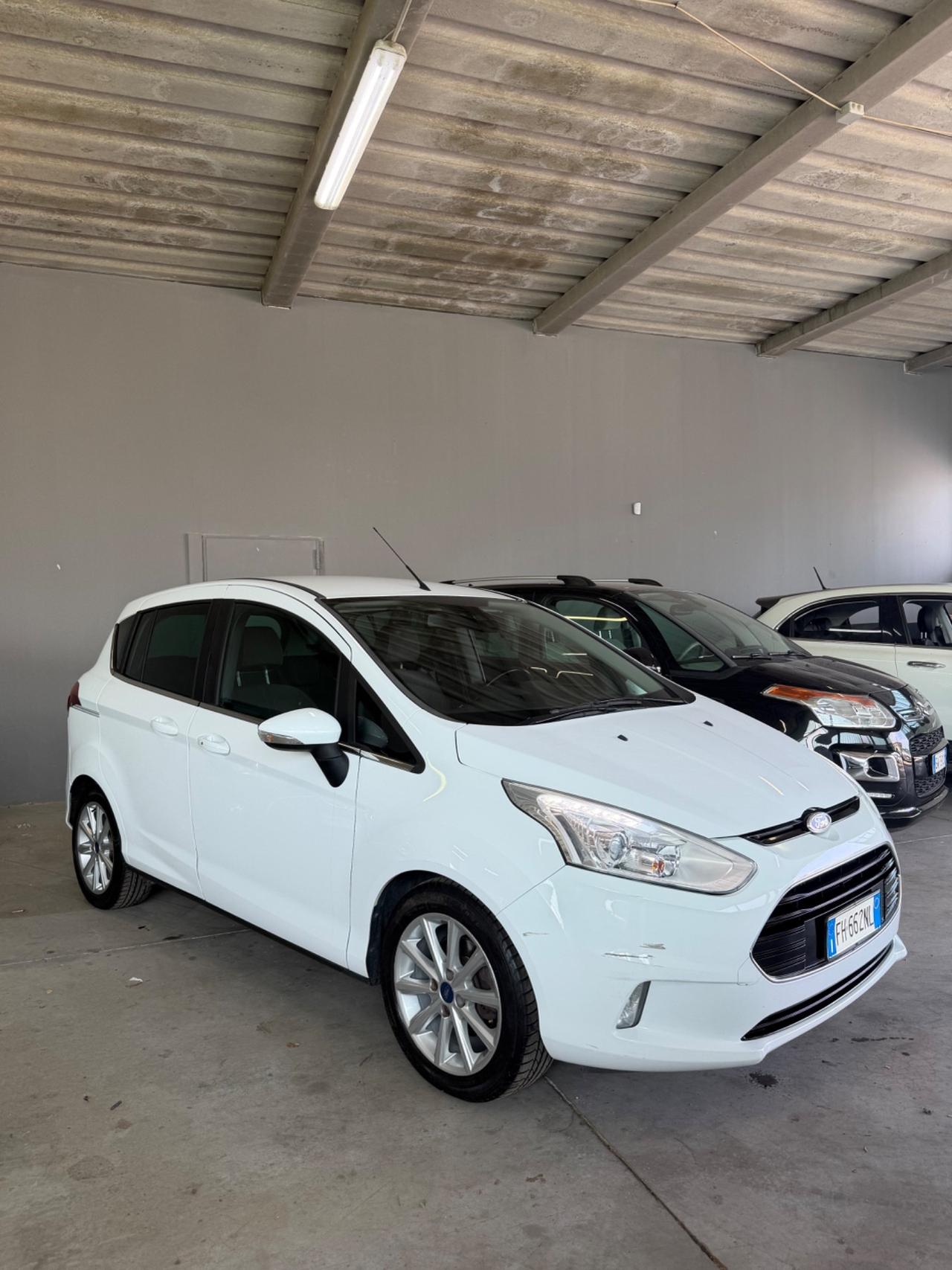 Ford B-Max 1.5 TDCi 95 CV Business Titanium
