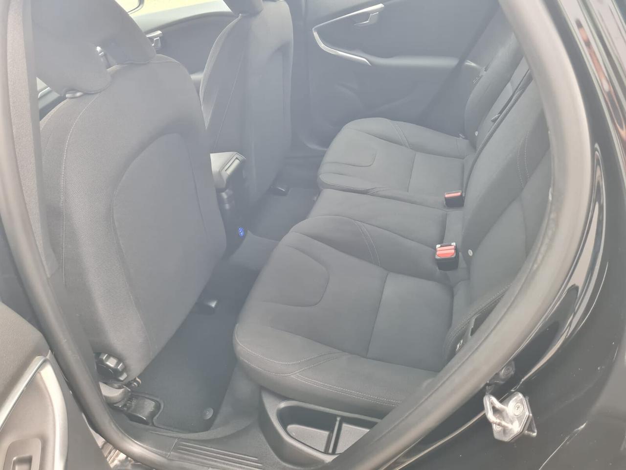 Volvo V40 D2 Business