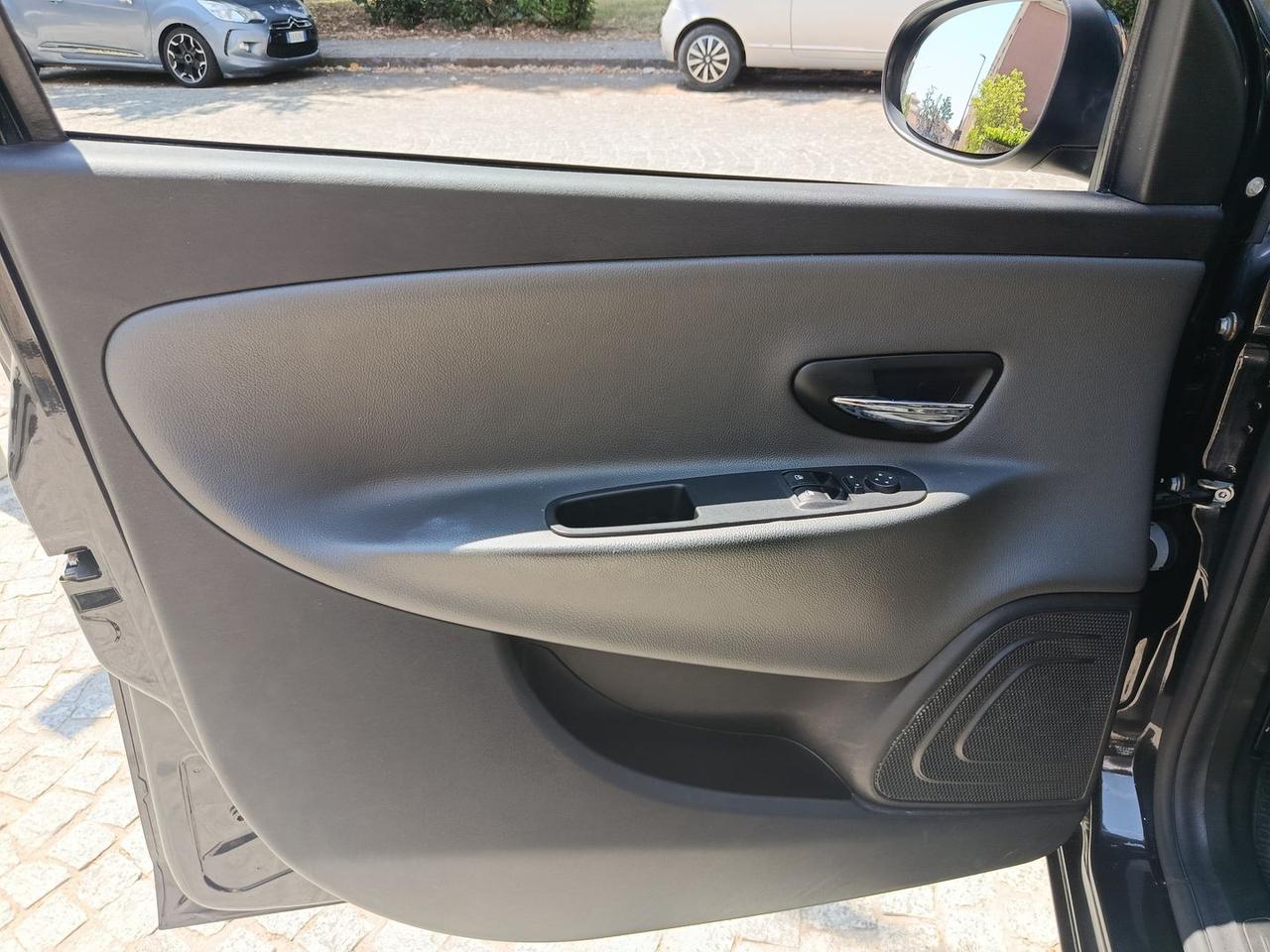Lancia Ypsilon 1.3 Multujet #6224