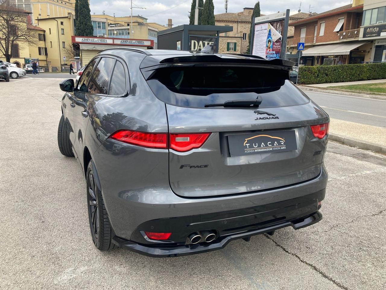 Jaguar F-Pace 2.0 20d Turbo R- #8436