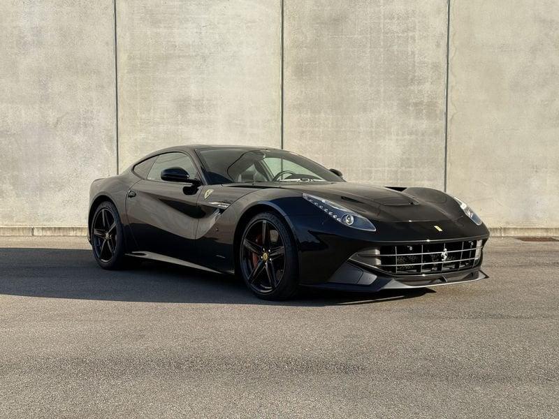Ferrari F12 Berlinetta Berlinetta V12 DCT F1 - Adrenalinica