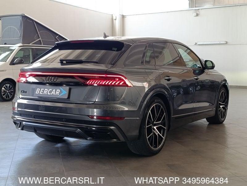 Audi Q8 55 TFSI quattro tiptronic Sport*S-LINE*TETTO*VIRTUAL COCKPIT PLUS*TELECAMERA 360*