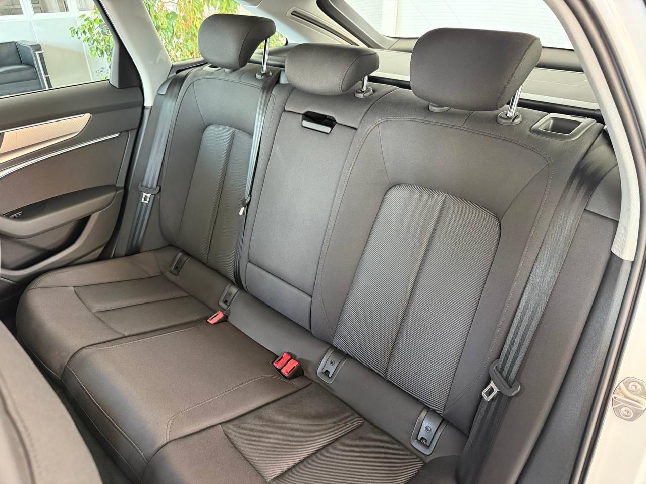 Audi A6 Avant 40 2.0 TDI MHEV quattro ultra S-tronic Mod. S-line