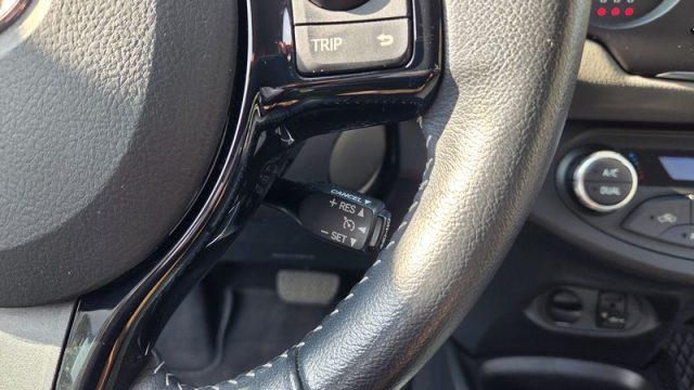 TOYOTA Yaris 1.5 Hybrid 5 porte Active PERMUTE OK NEOPATENTATI