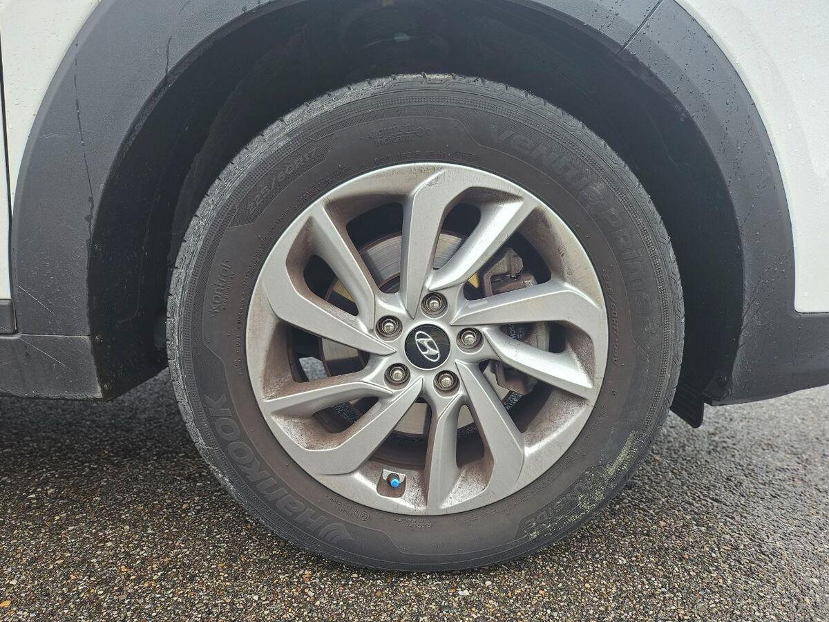 Hyundai Tucson 1.7 crdi Xpossible 2wd 115cv