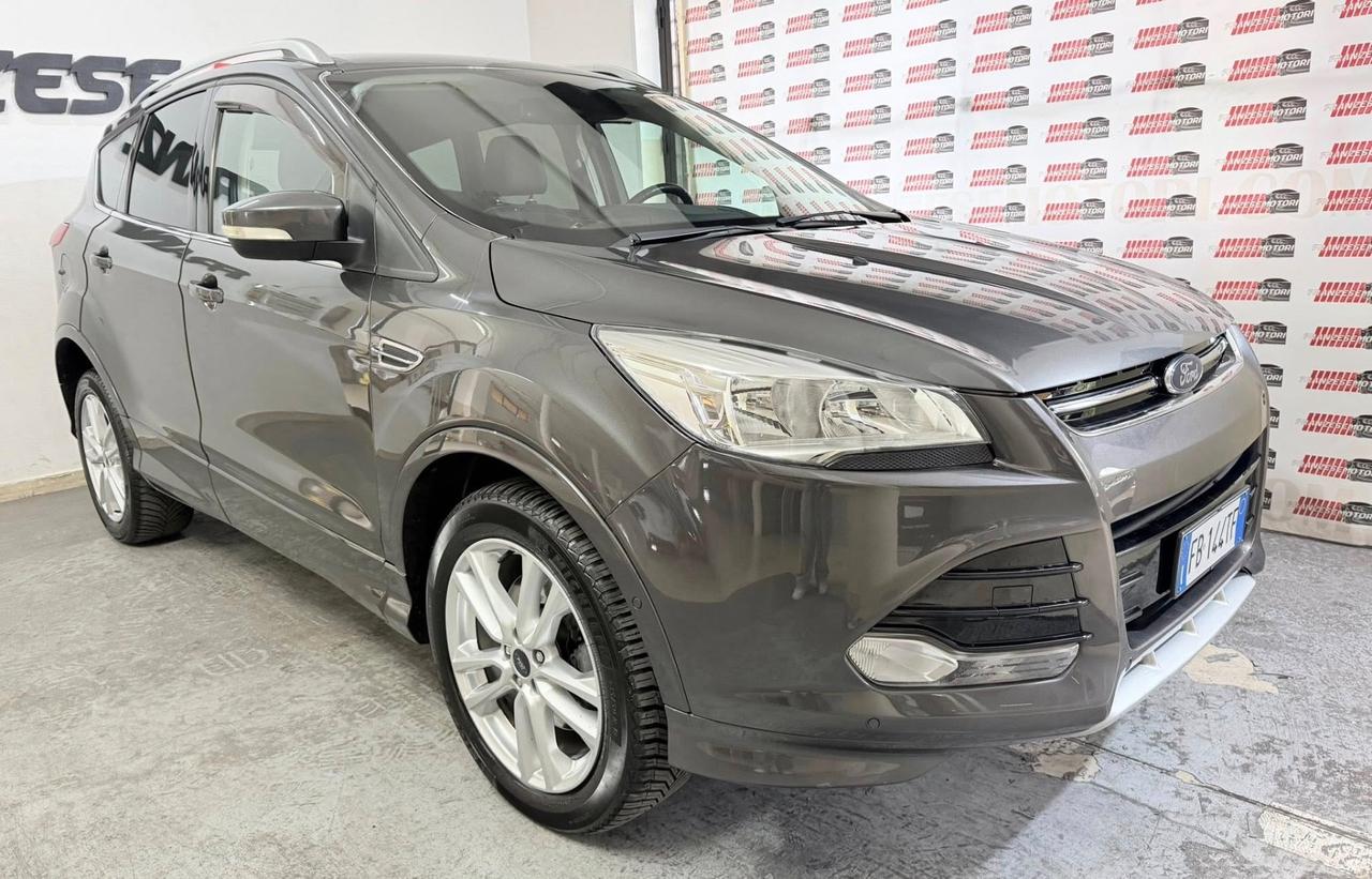 Ford Kuga 2.0 TDCI 180 CV S&S 4WD Powershift Titanium X