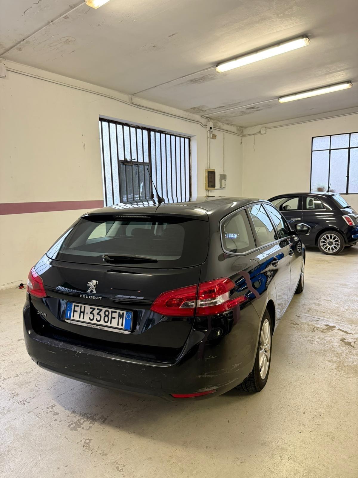 Peugeot 308 BlueHDi 120 S&S EAT6 SW Business