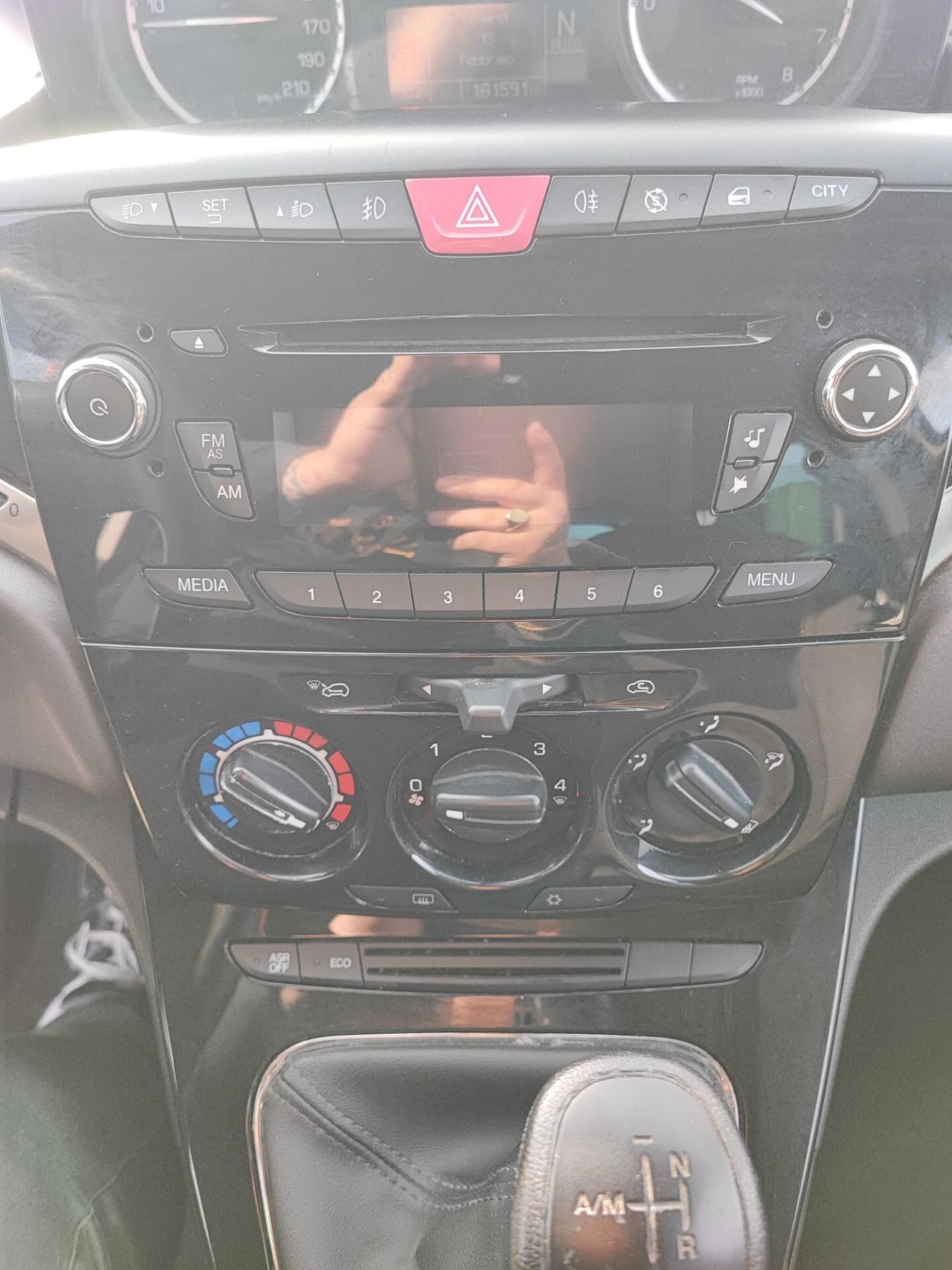 Lancia Ypsilon 0.9 TwinAir 85 CV 5 porte S&S Gold