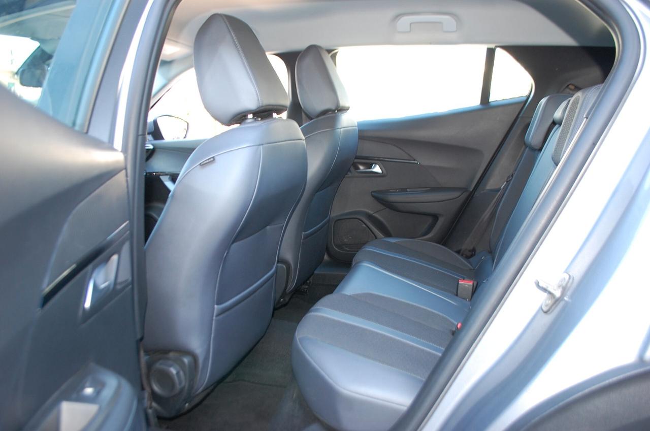 Peugeot 2008 1.5 Hdi 110 CV Allure Uff Italy Lega Sensori Led