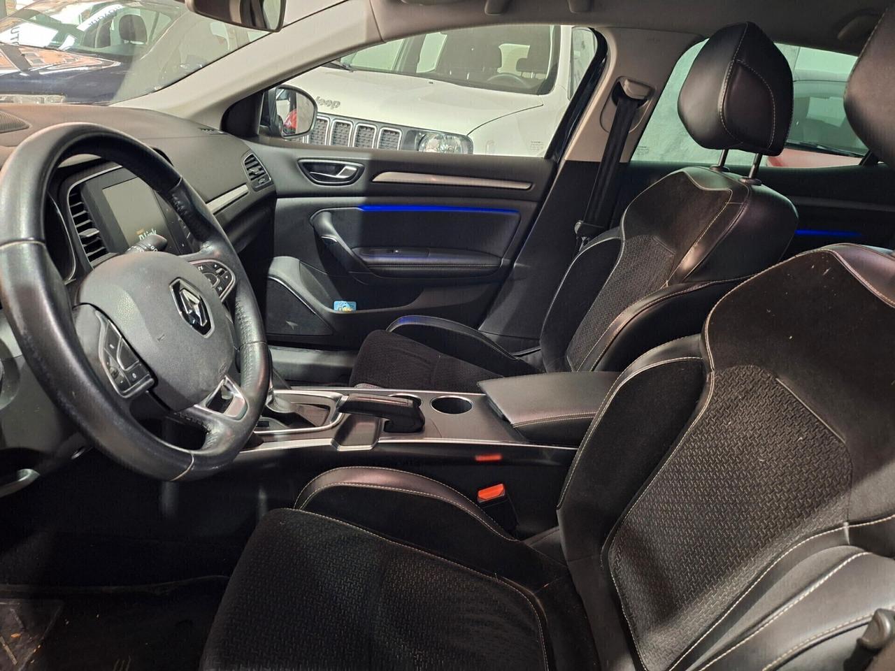 Renault Megane 1.5 dCi 110cv EDC Energy Intens
