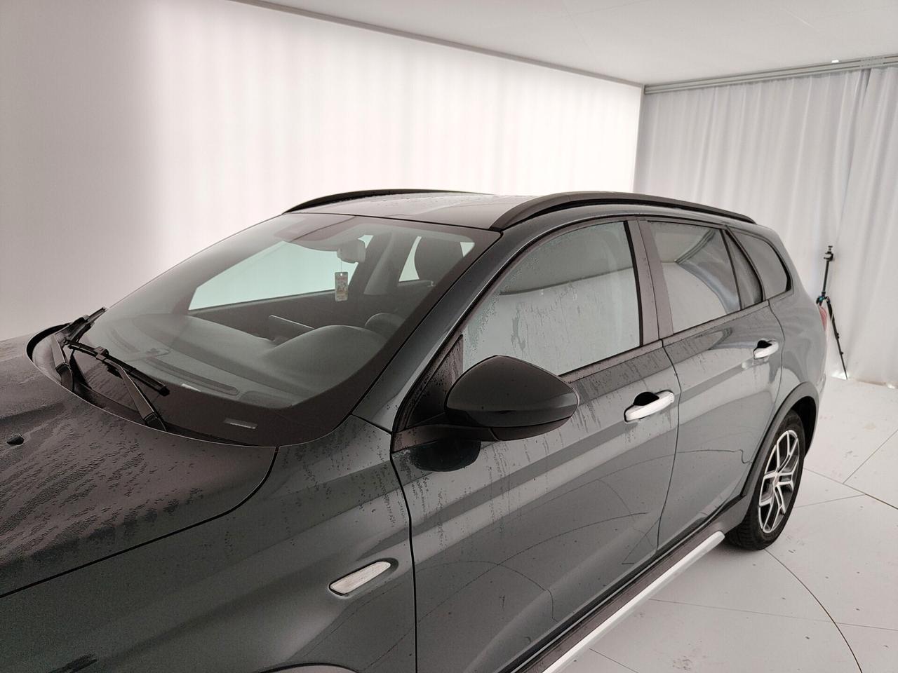 Fiat Tipo 1.6 Mjt S&S SW Cross