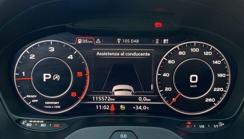 Audi Q2 S Line interno ed esterno 2.0 TDI 150CV s-tronic 35