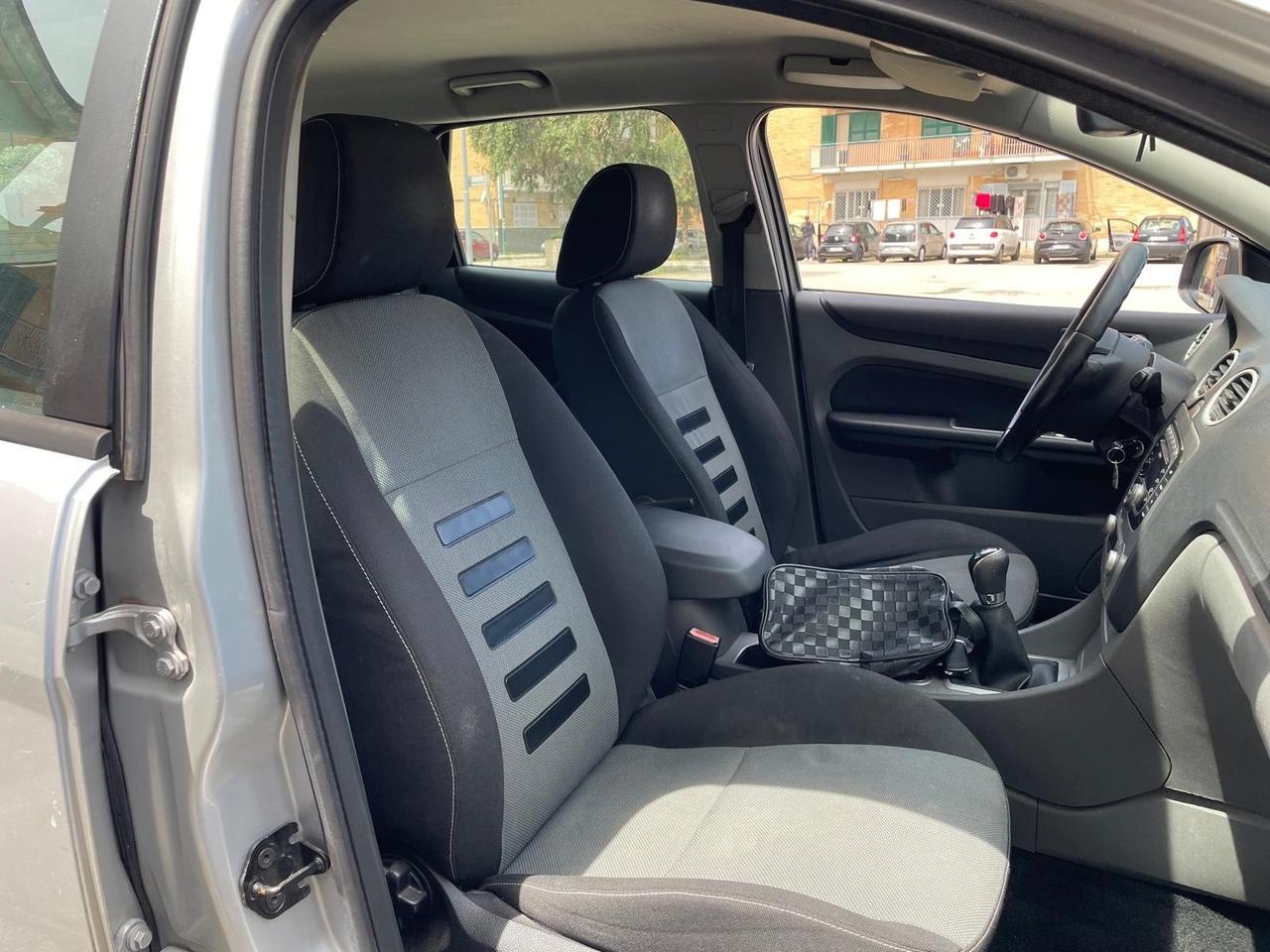 Ford Focus 1.6 TDCi (90CV) SW Ikon