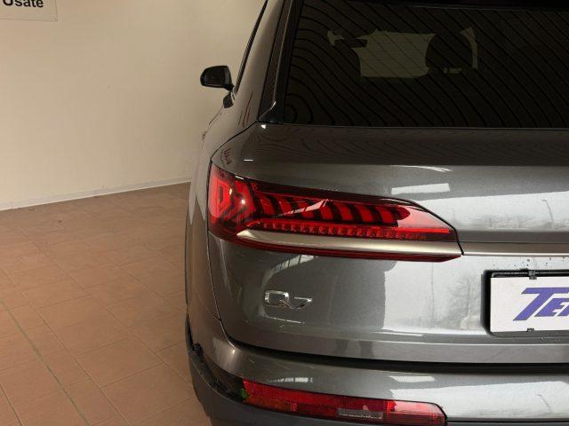 AUDI Q7 55TFSIe Business, Tetto, Pelle,Plug-in,Unicoprop.