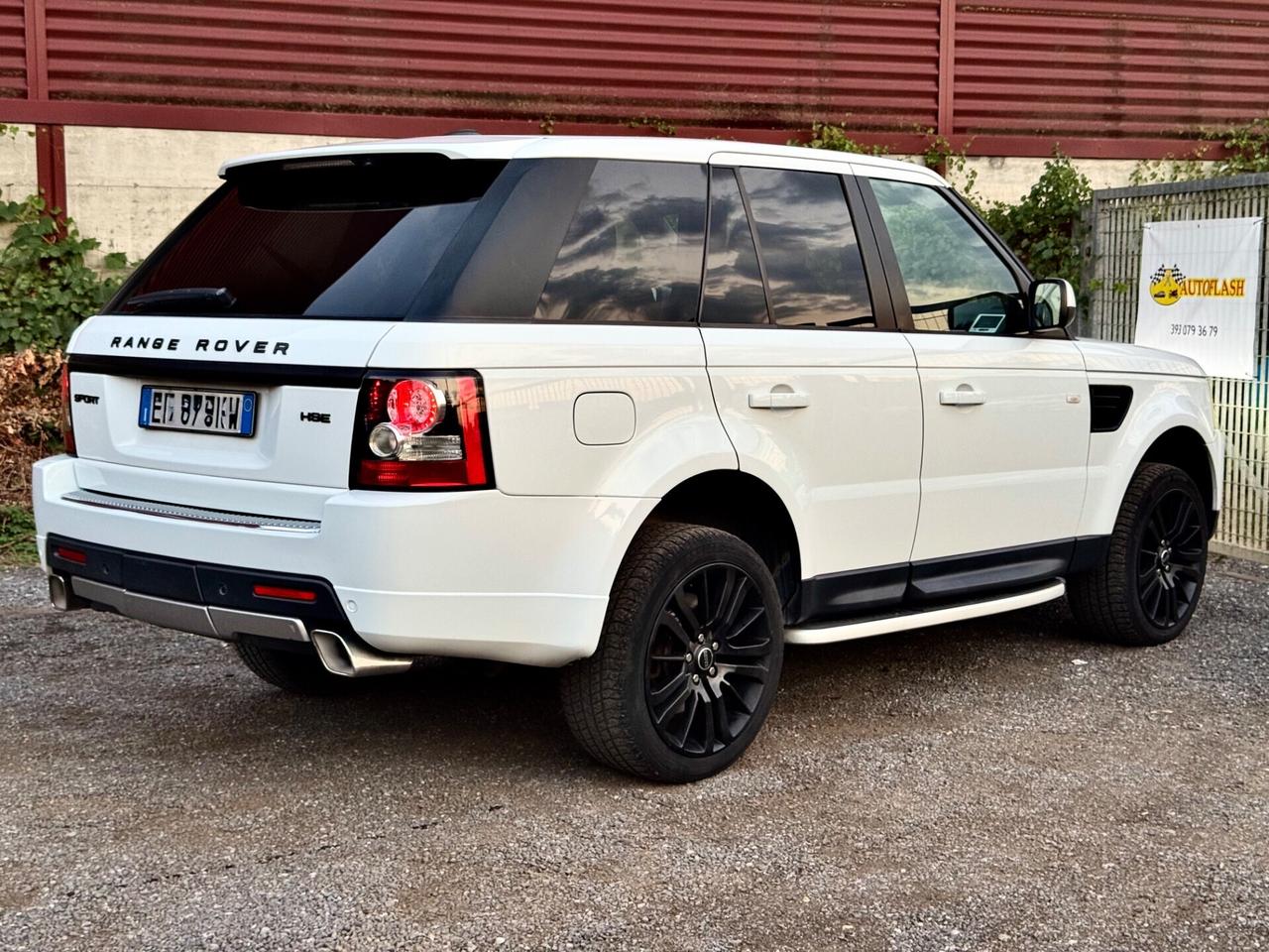 Land Rover Range Sport 3.0 TDV6 HSE 3.0 211cv 4x4 2013