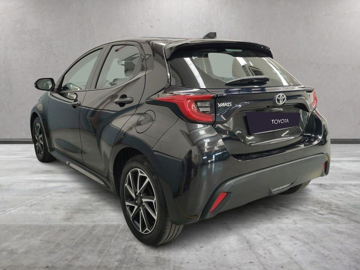 TOYOTA Yaris 4ª serie - Yaris 1.0 5 porte Trend