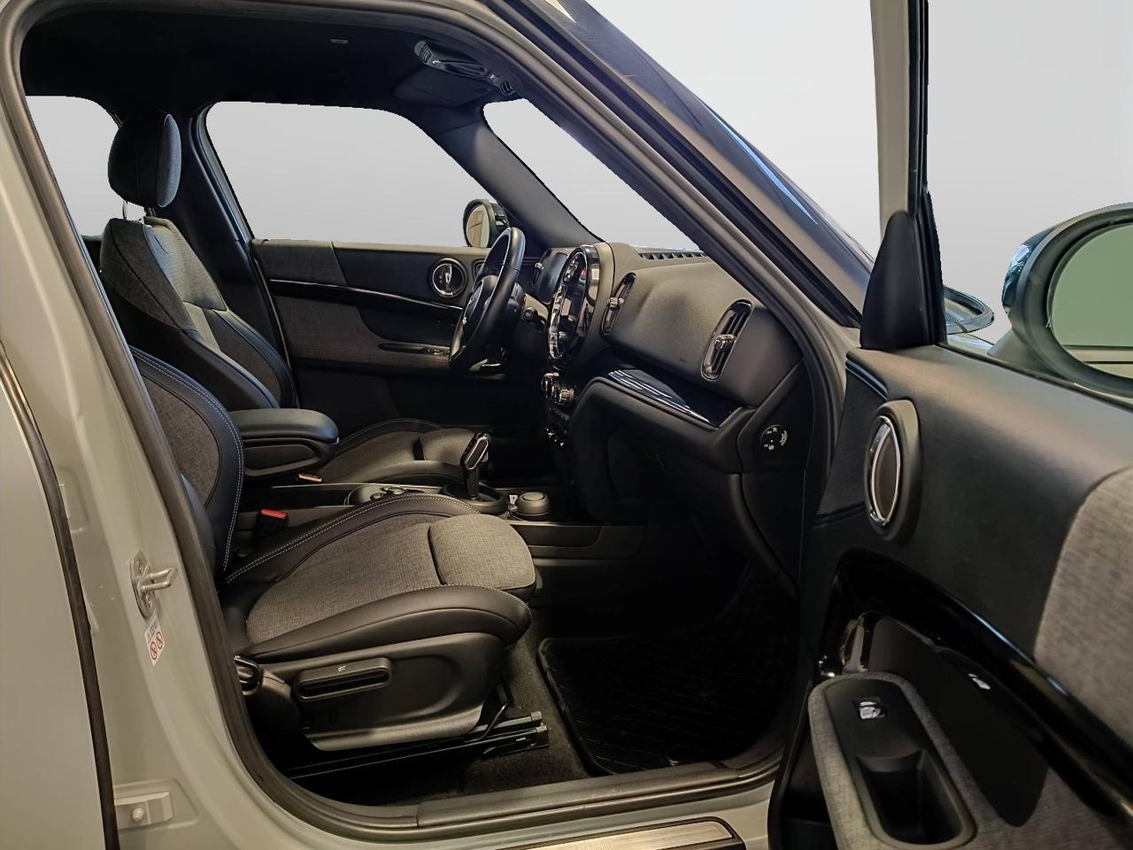 MINI Mini Countryman F60 2020 - Mini Countryman 2.0 Cooper D Essential auto