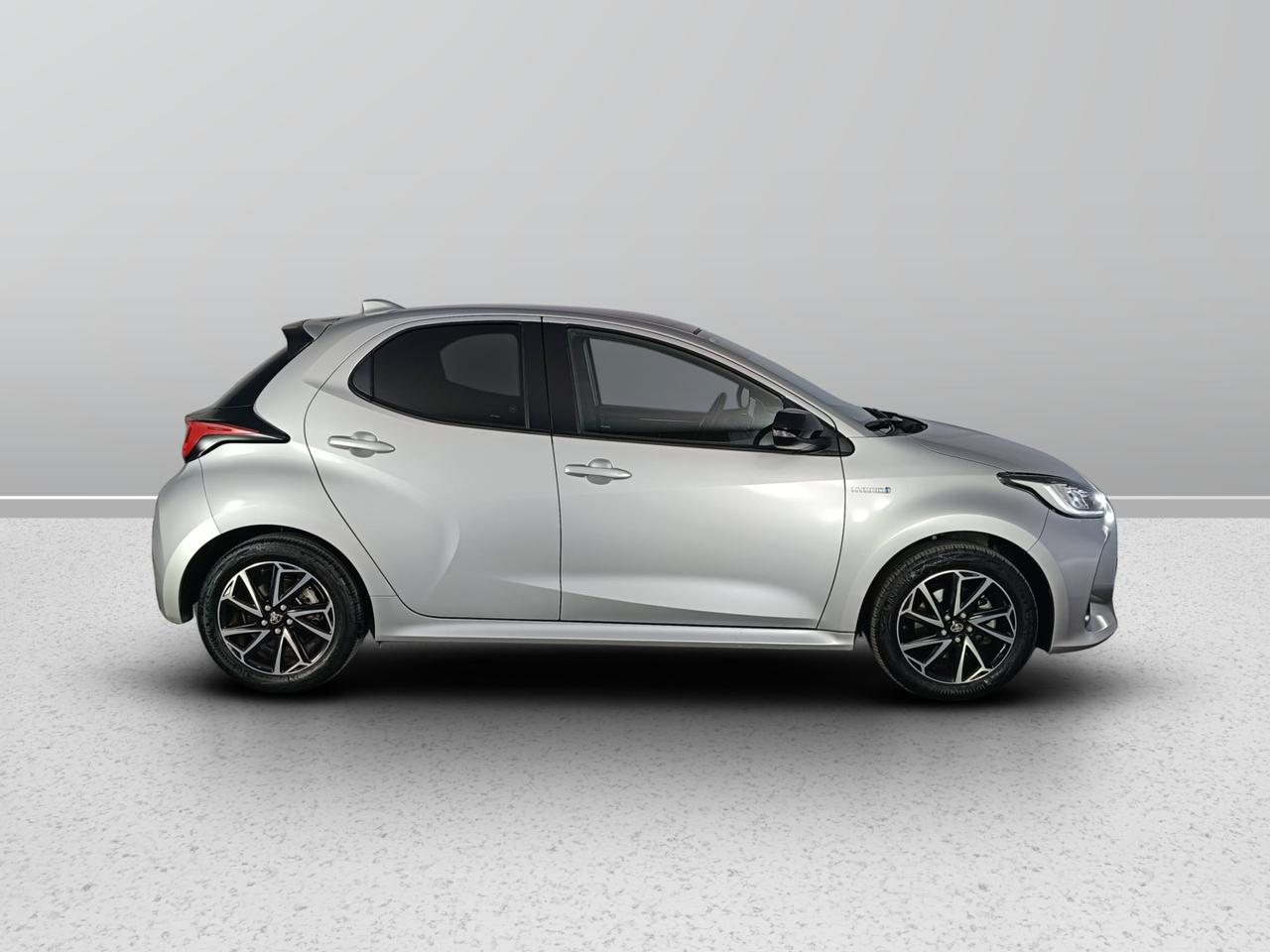 TOYOTA Yaris IV 2020 - Yaris 1.5h Lounge
