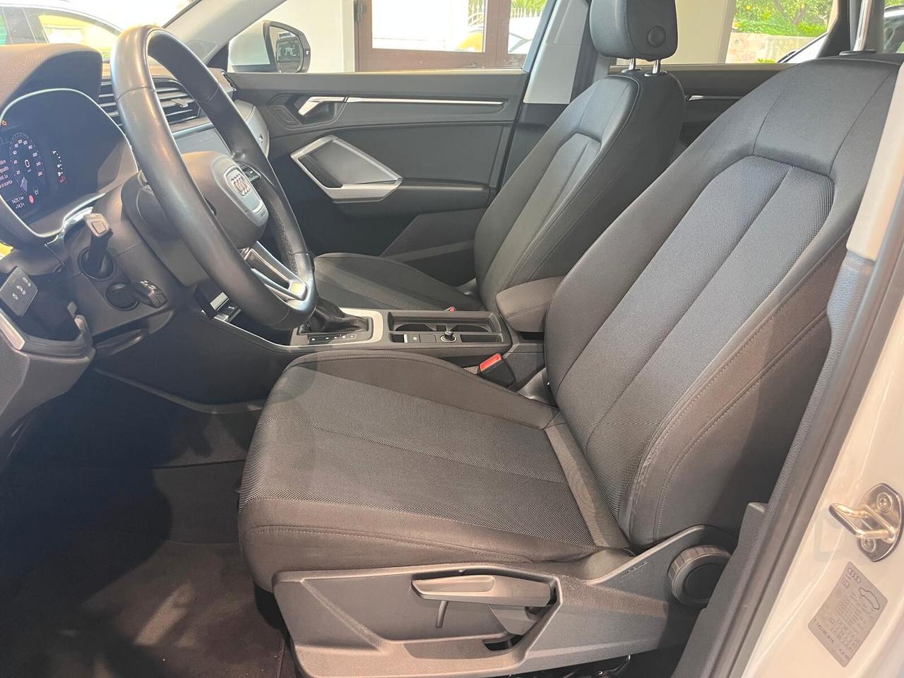 Audi Q3 35 TDI S tronic line edition