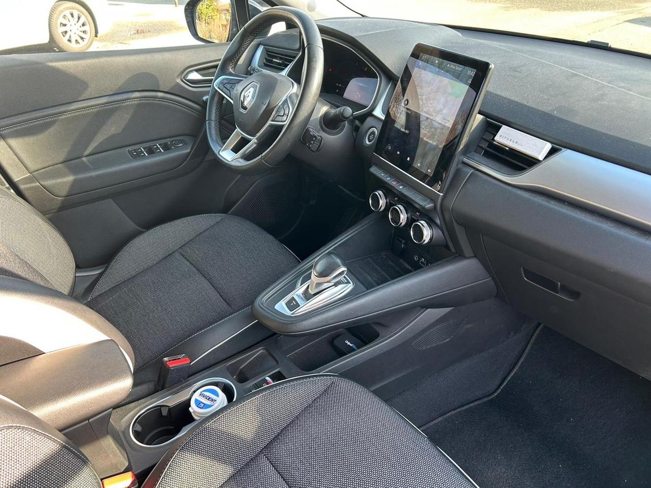 Renault Captur Techno E-TECH 145 HEV #9192