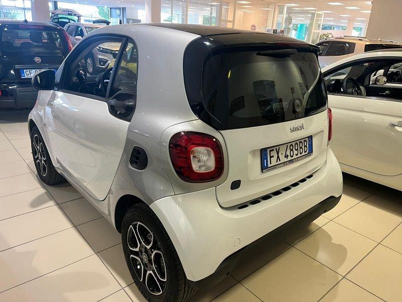 smart fortwo fortwo EQ Passion