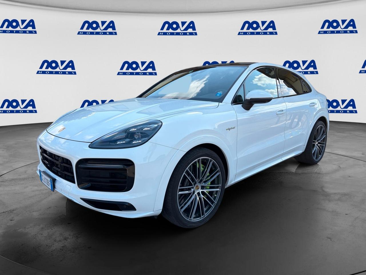 Porsche Cayenne 3.0 V6 E-Hybrid full optional