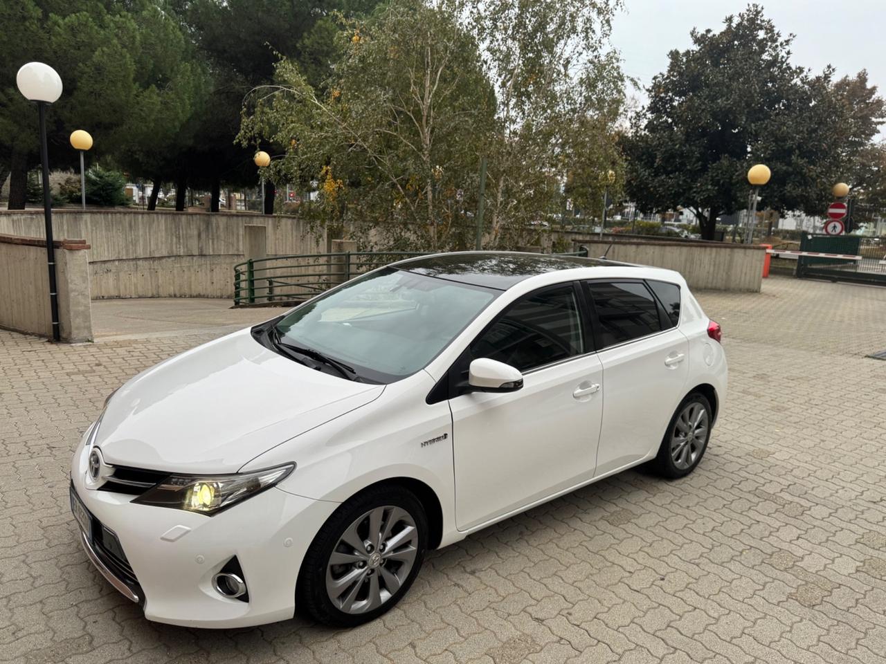 Toyota Auris 1.8 Hybrid Active Eco