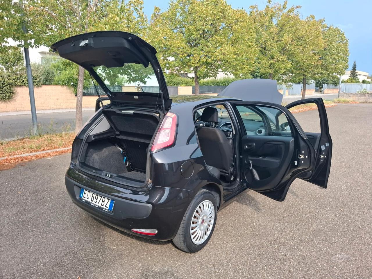 Fiat Punto Evo 1.2 5 porte SOLAMENTE 66.000 KM