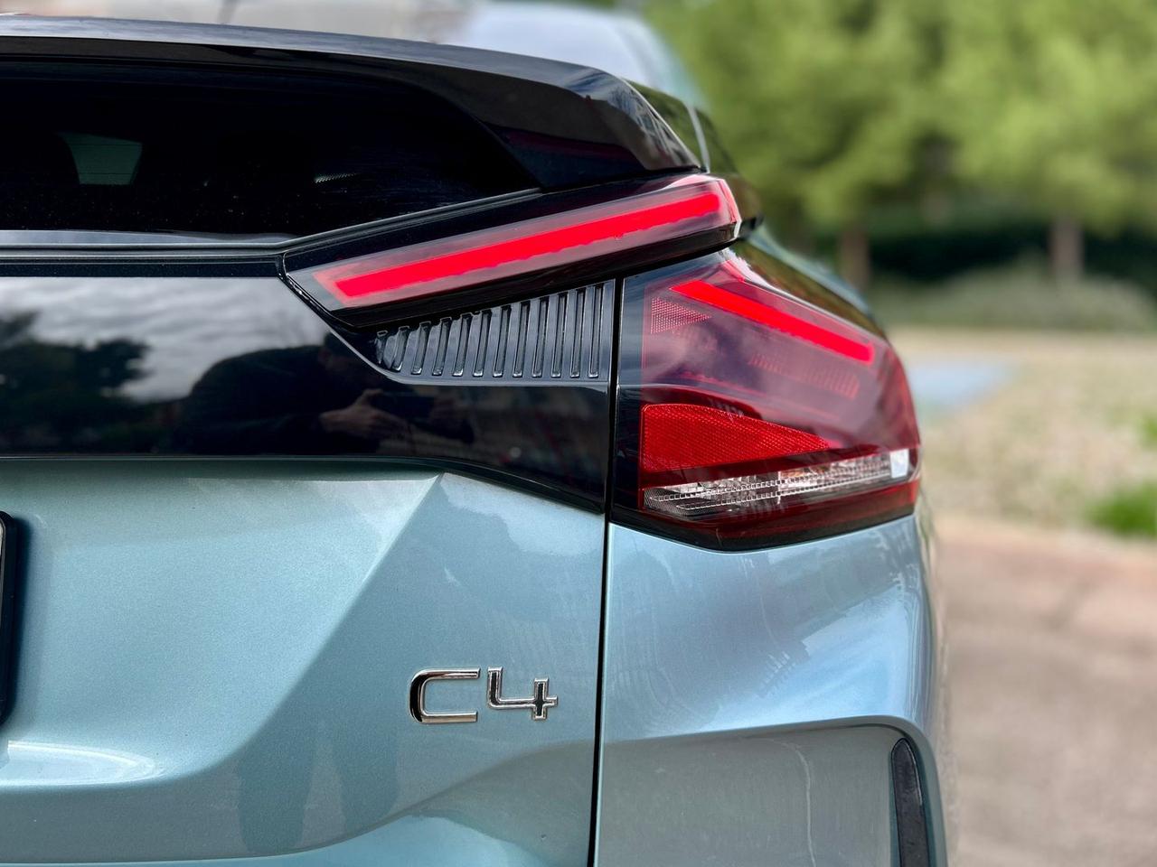 Citroen C4 Shine 1.5 Blue HDi 130 #9360