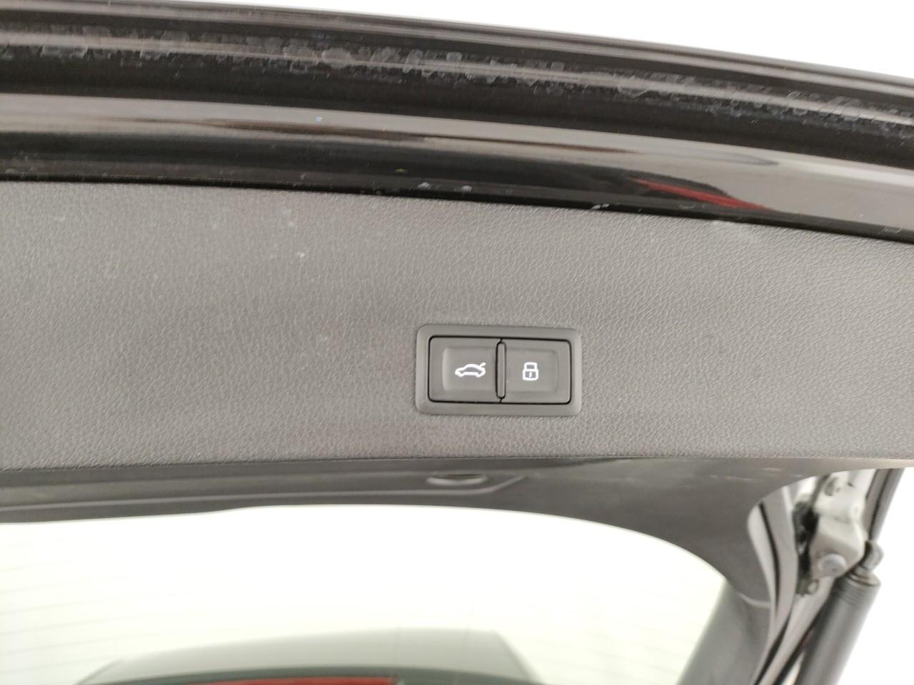 AUDI Q2 35TDI S-line edition s-tronic 150cv