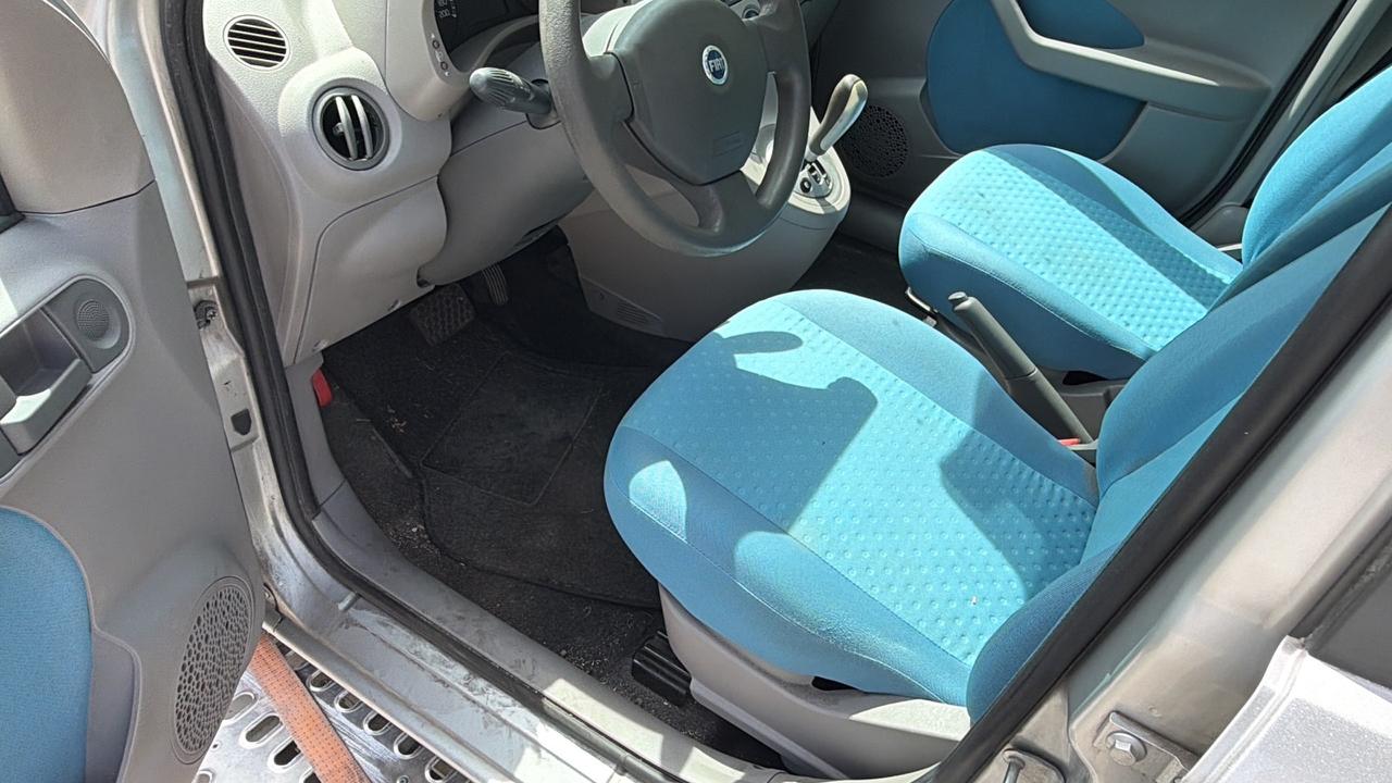 Fiat Panda 1.2 Emotion