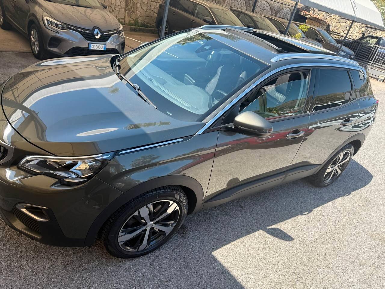 Peugeot 3008 2018 130 EAT8 TETTO APRIBILE Allure