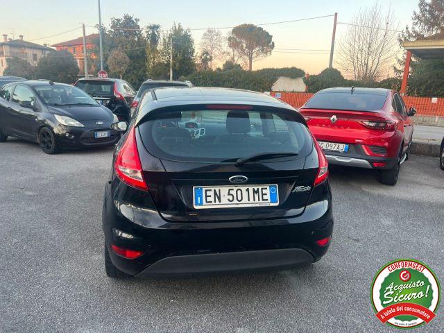 FORD Fiesta 1.2 82CV 3 porte Titanium