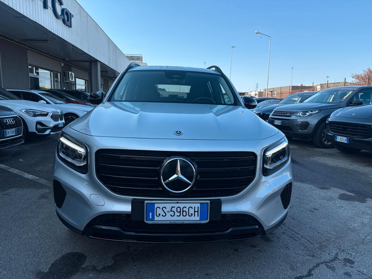 Mercedes-Benz GLB 200 Advanced Plus / SERVICE IN MERCEDES