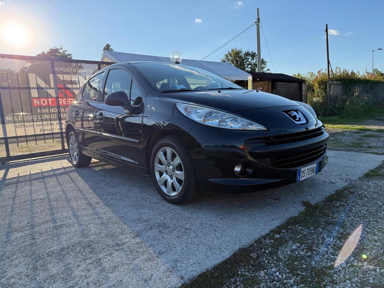 Peugeot 207 1.4 VTi 95CV 5p. Energie