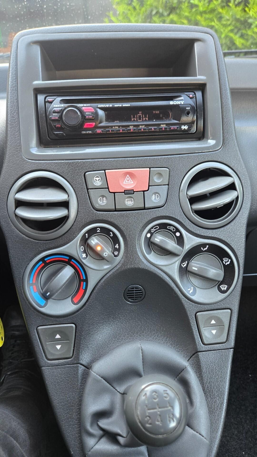 Fiat Panda 1.2 Natural Power Gomme Nuove
