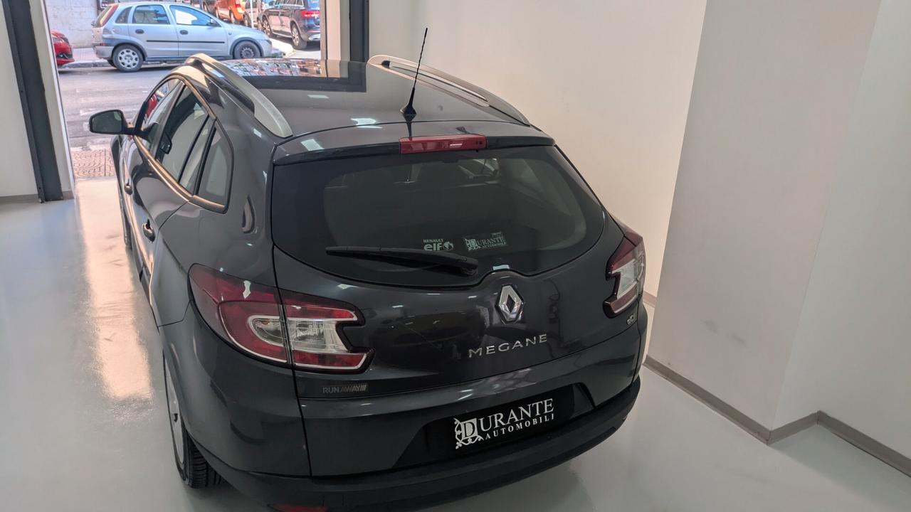 Renault Megane Mégane 1.5 dCi 110CV SporTour Runaway