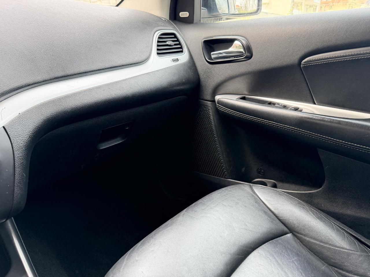 Fiat Freemont 2.0 Mjt 170 CV 4x4 Lounge AUTOM/NAVI/KEYLESS