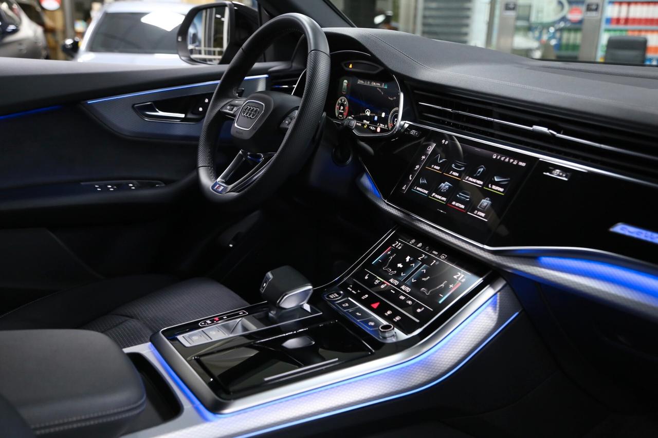 Audi Q8 50 TDI 286 cv quattro tiptronic S line edition